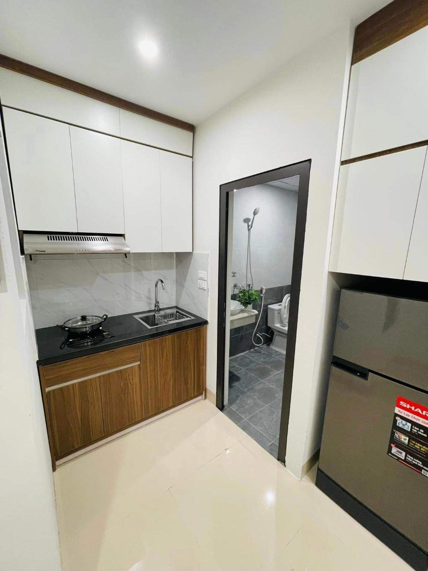 Bom House - Zxz Apartment Hanoi Bagian luar foto