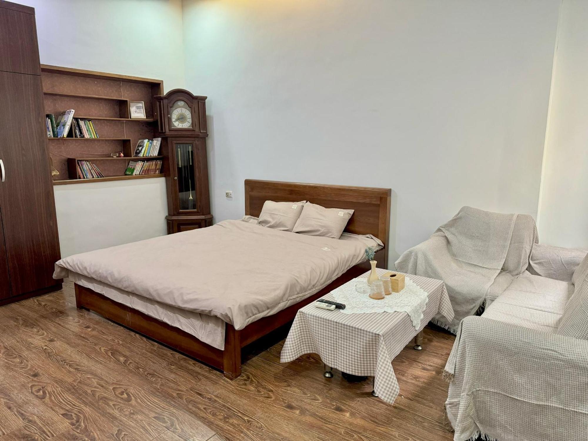 Bom House - Zxz Apartment Hanoi Bagian luar foto